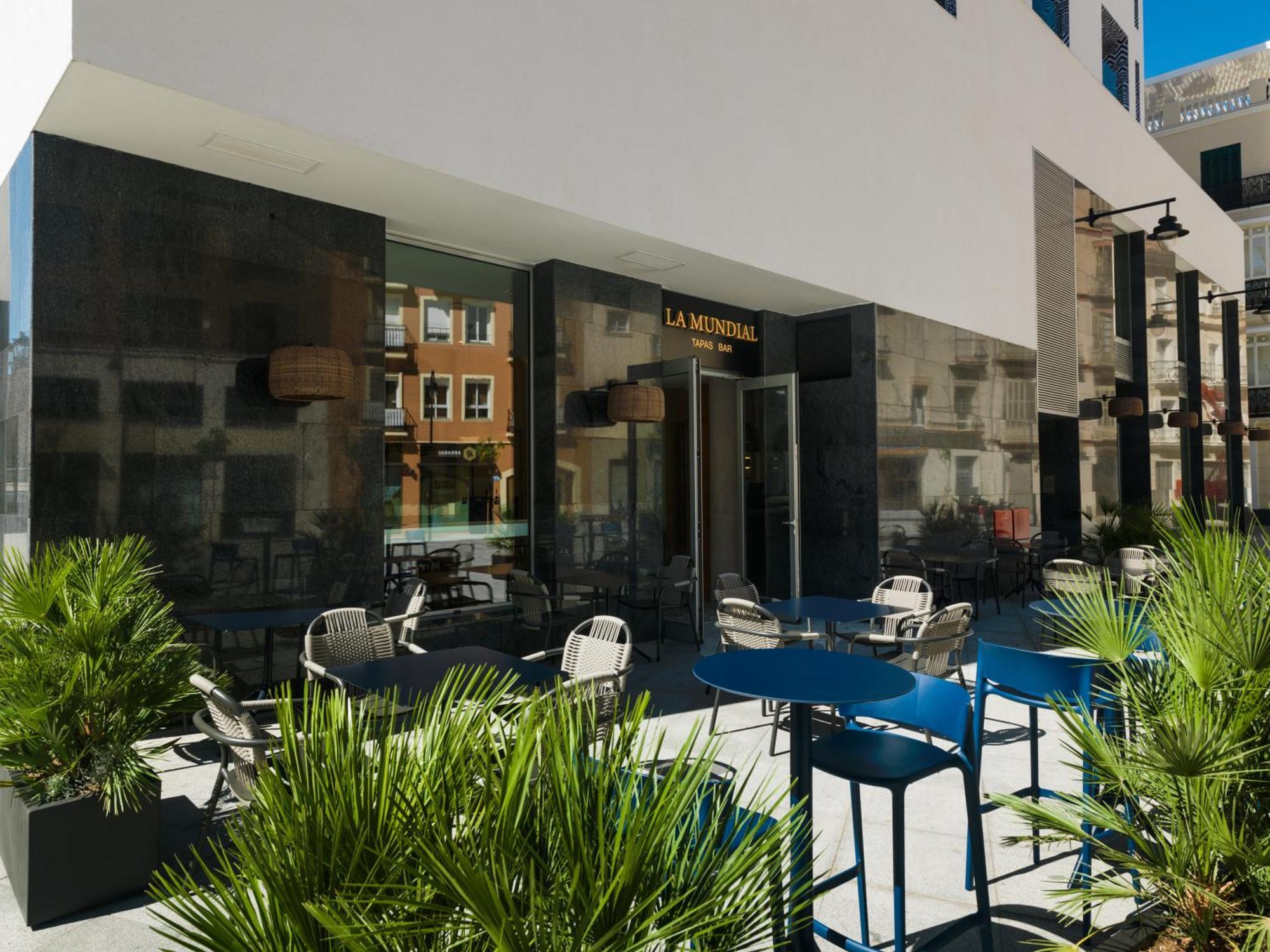 H10 Croma Malaga — Photos 1